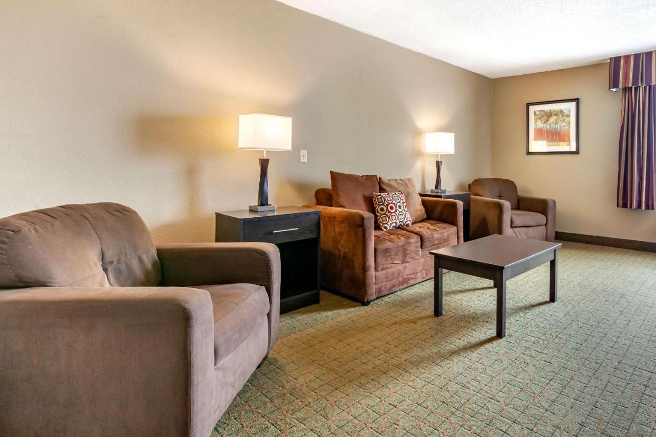 Quality Inn & Suites Escanaba North Luaran gambar
