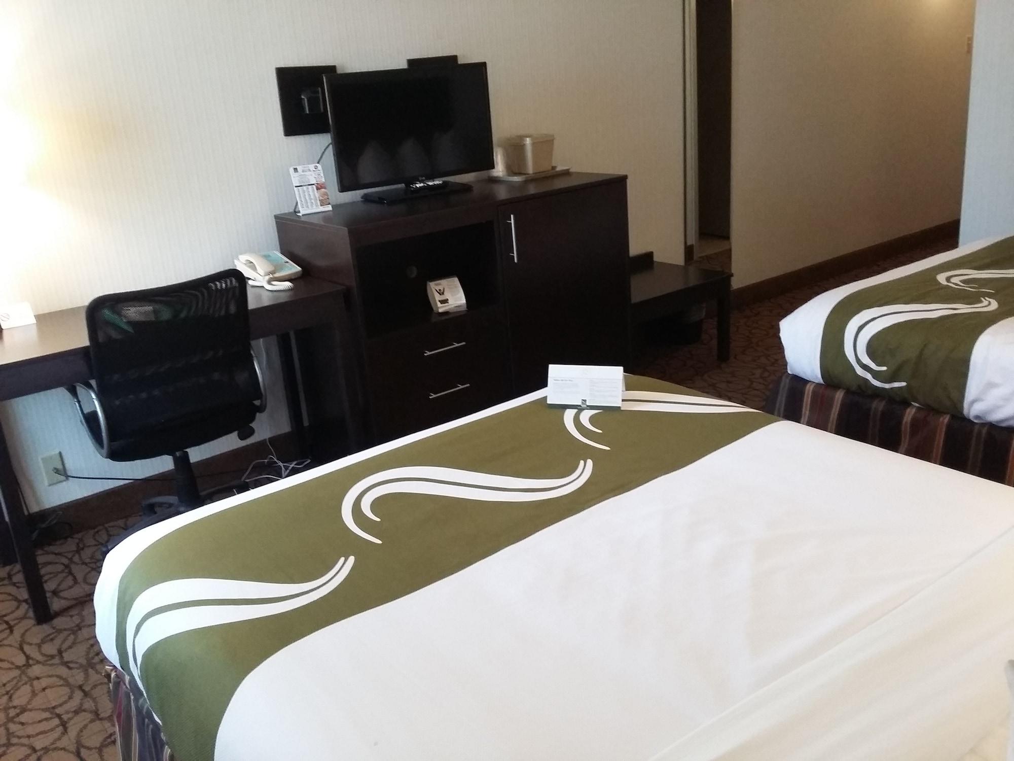 Quality Inn & Suites Escanaba North Luaran gambar