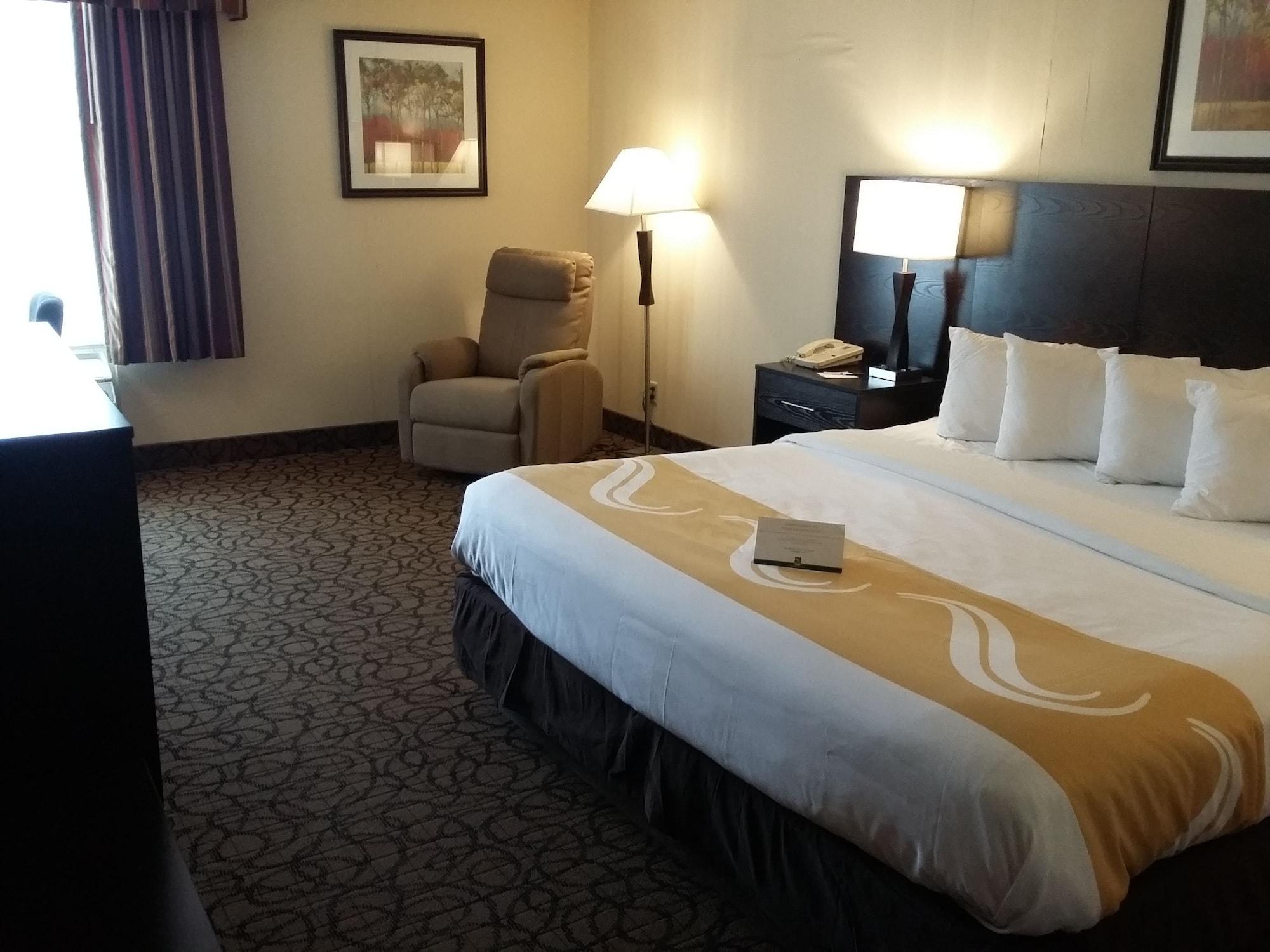 Quality Inn & Suites Escanaba North Luaran gambar