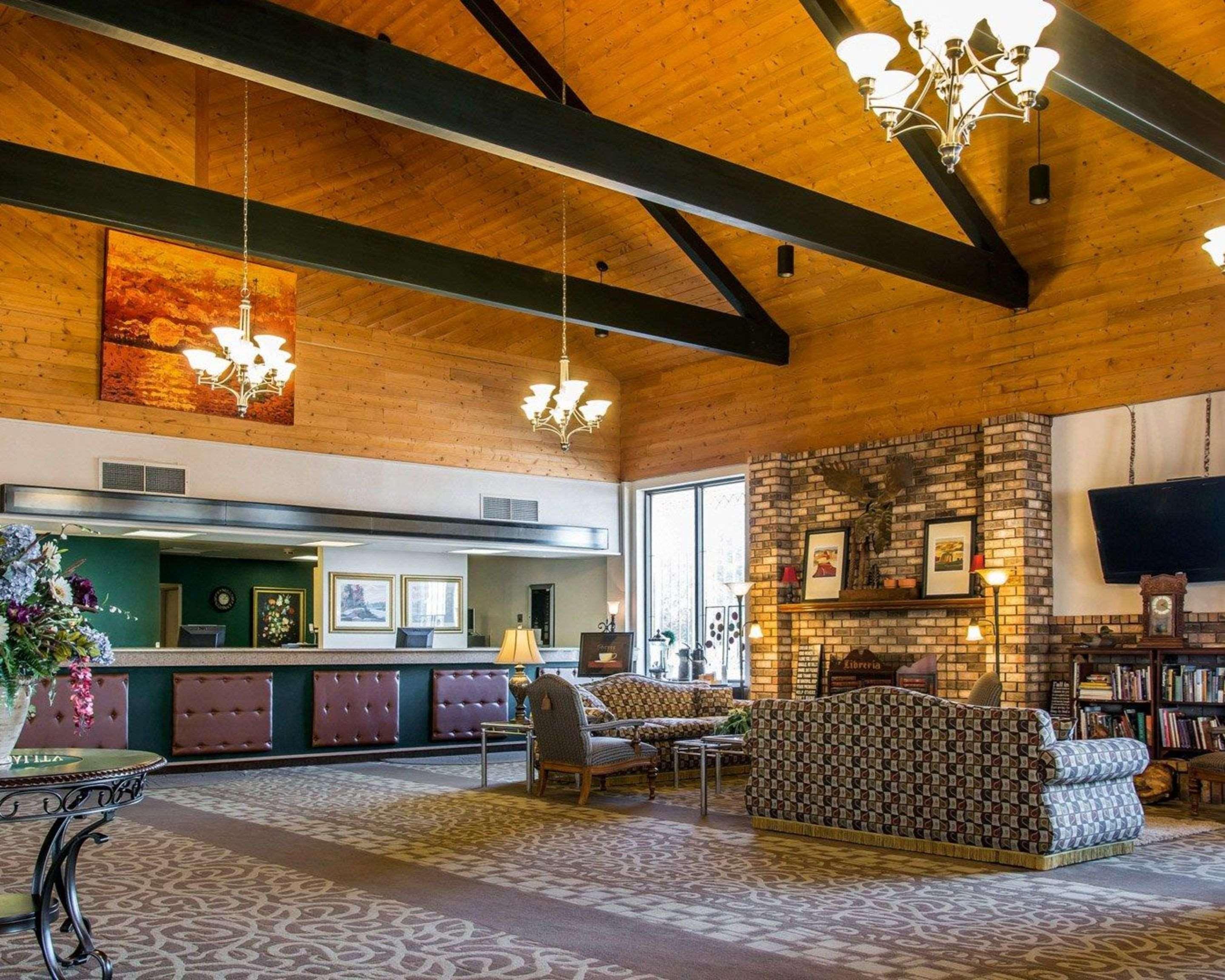 Quality Inn & Suites Escanaba North Luaran gambar